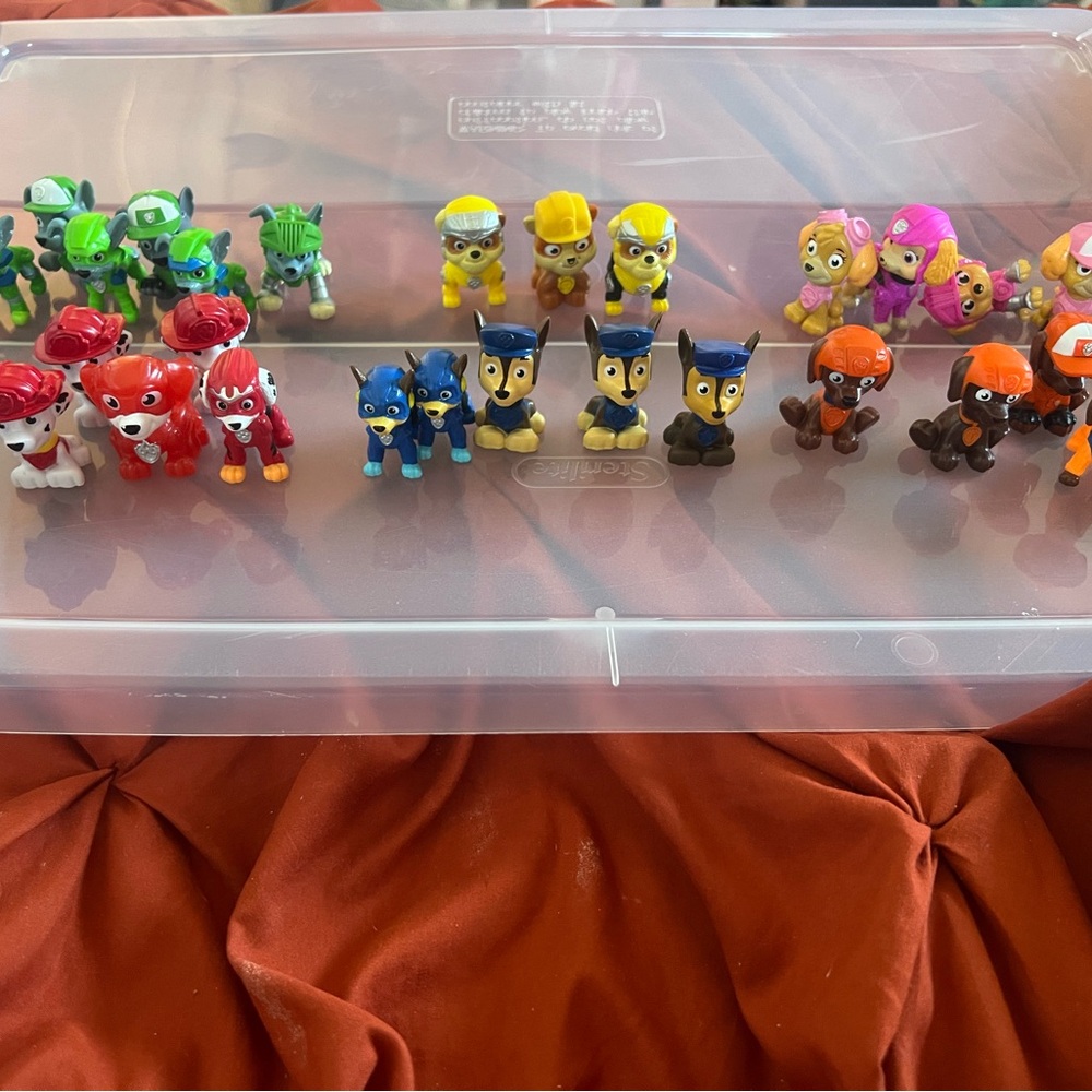Colorful Paw Patrol Mini Figures Set